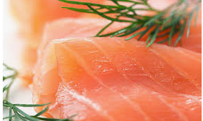 Plaque traiteur de saumon fumé - tranché main (origine Norvège) - 300 – Le  comptoir culinaire